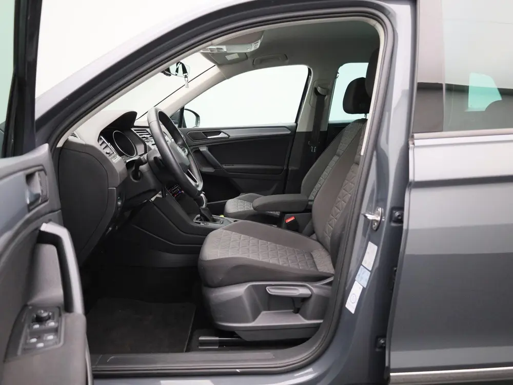 Volkswagen Tiguan 2.0 TDI SCR DSG Life AUTOMAAT | ADAPTIEVE uit 2023, foto 9