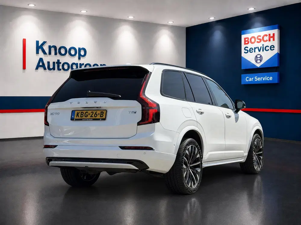 Volvo XC90 2.0 T8 Plug-in hybrid AWD Ultra Dark uit 2025, foto 2