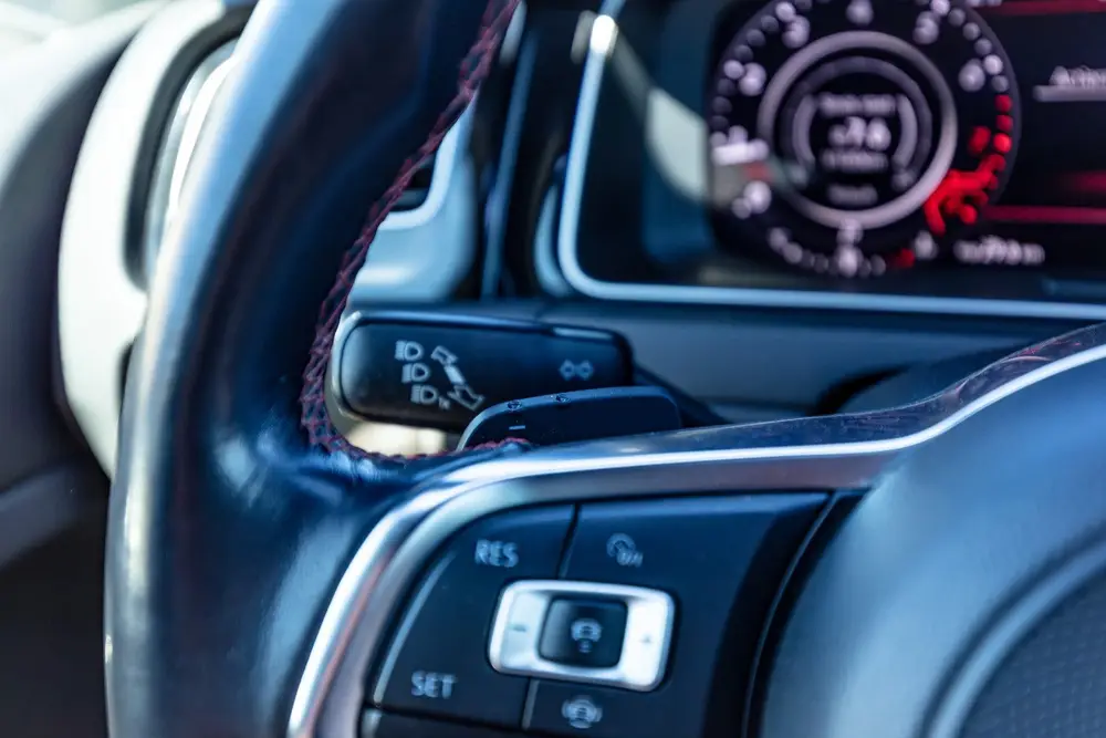 Volkswagen Golf 2.0 TSI GTI Performance Panoramadak/Adaptive uit 2019, foto 19