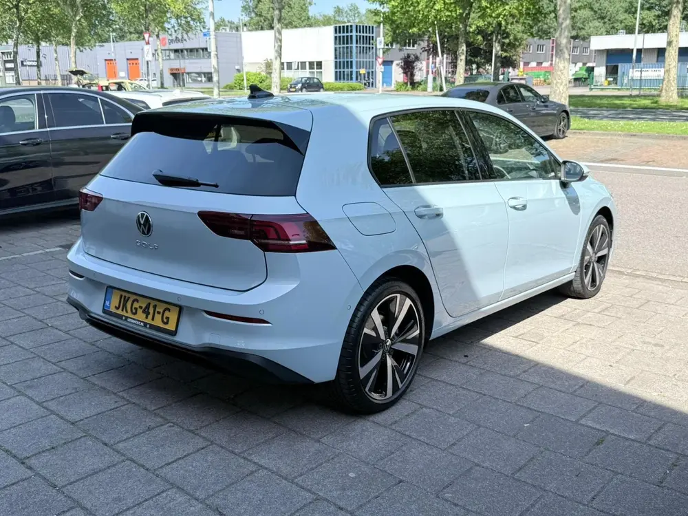 Volkswagen Golf 1.5 eHybrid Life Edition | Facelift | BTW au uit 2025, foto 6