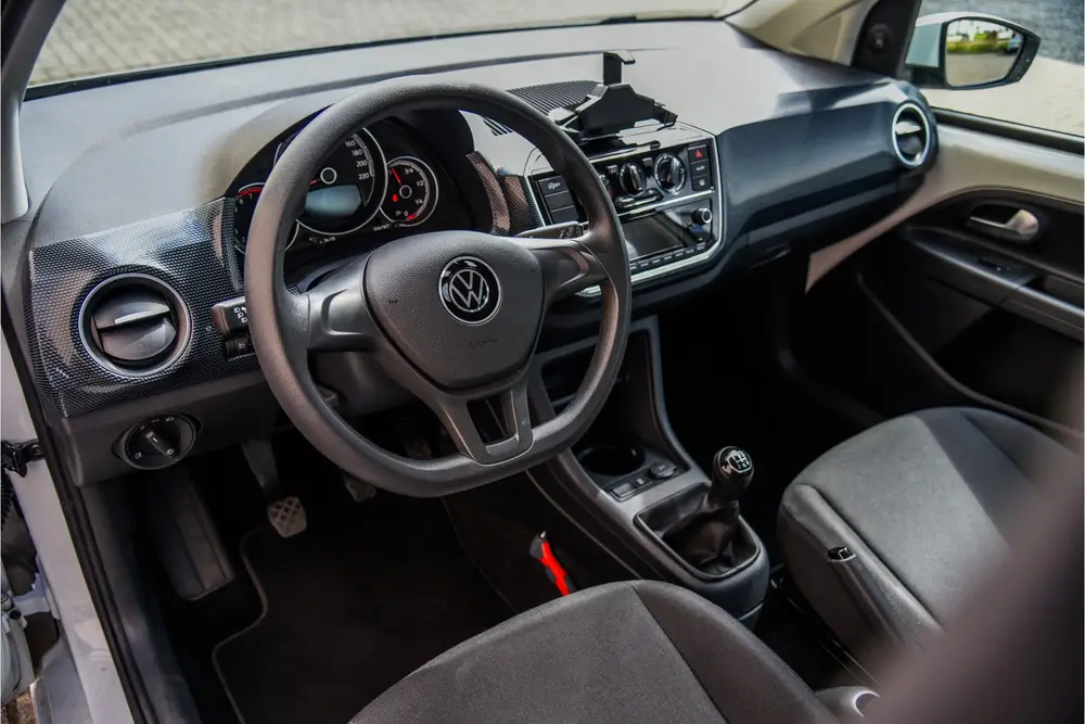 Volkswagen Up! 1.0 (bj 2023) uit 2023, foto 7