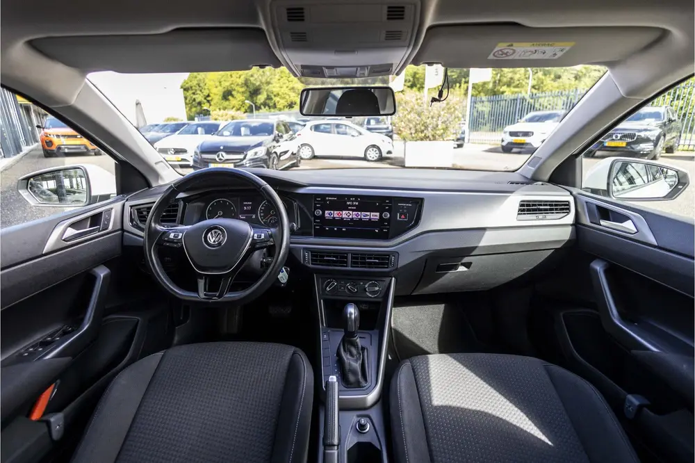 Volkswagen Polo 1.0 TSI Comfortline (bj 2020, automaat) uit 2020, foto 15