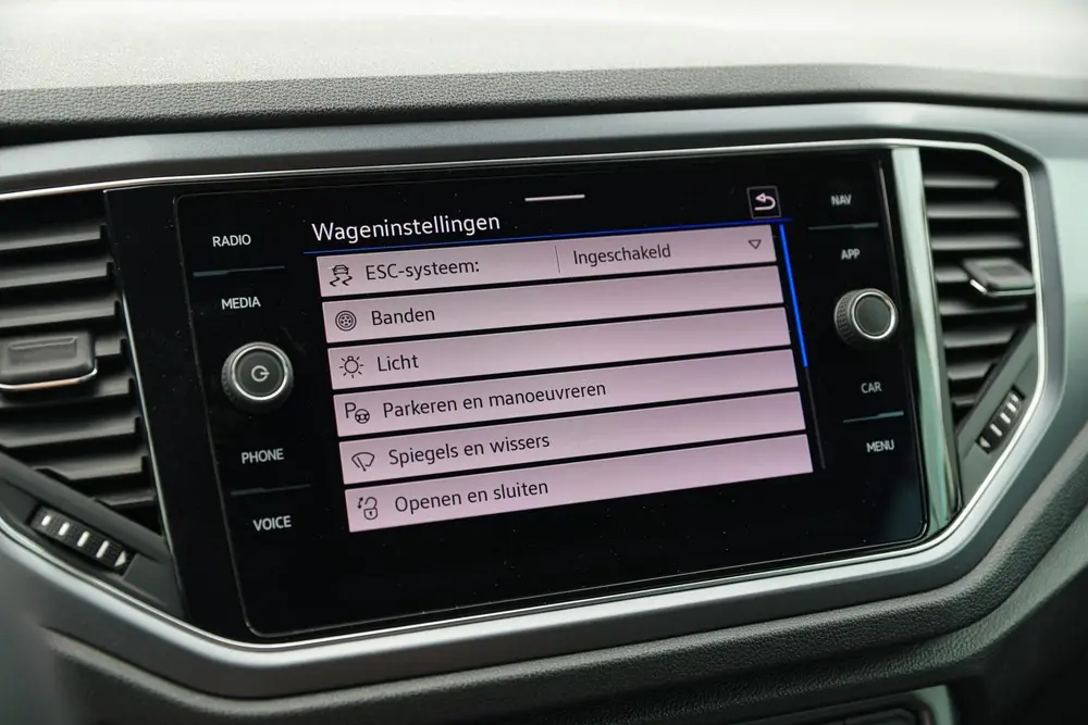 Volkswagen T-Roc Cabrio 1.5 TSI R-Line ACC VIRTUAL COCKPIT S uit 2021, foto 13