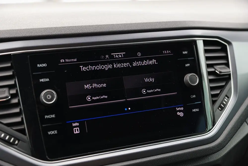 Volkswagen T-Roc Cabrio 1.5 TSI R-Line ACC VIRTUAL COCKPIT S uit 2021, foto 14