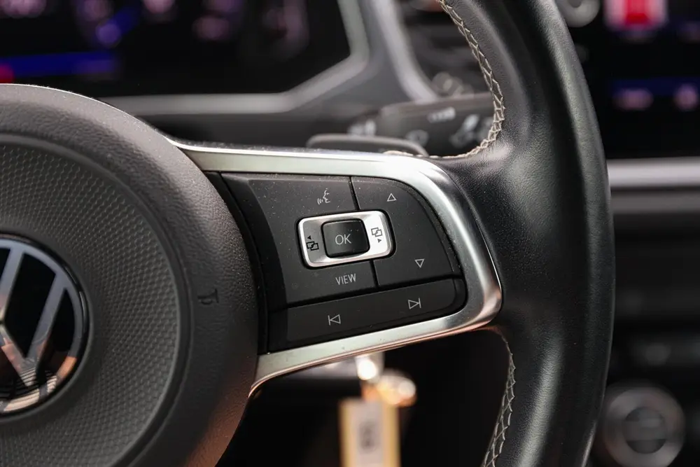 Volkswagen T-Roc Cabrio 1.5 TSI R-Line ACC VIRTUAL COCKPIT S uit 2021, foto 18