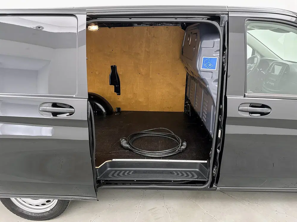 Mercedes-Benz Vito Lang 66 kWh Camera Carplay Snelladen 266 uit 2024, foto 19