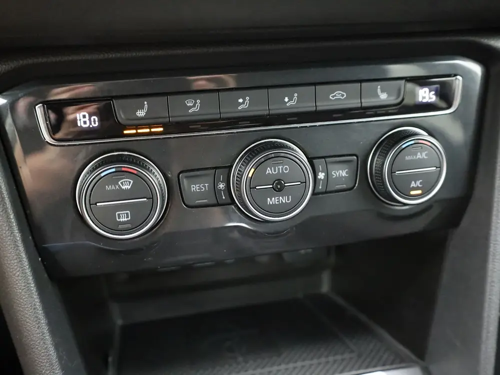 Volkswagen Tiguan 1.5 TSI ACT Highline Business R | Black St uit 2020, foto 13