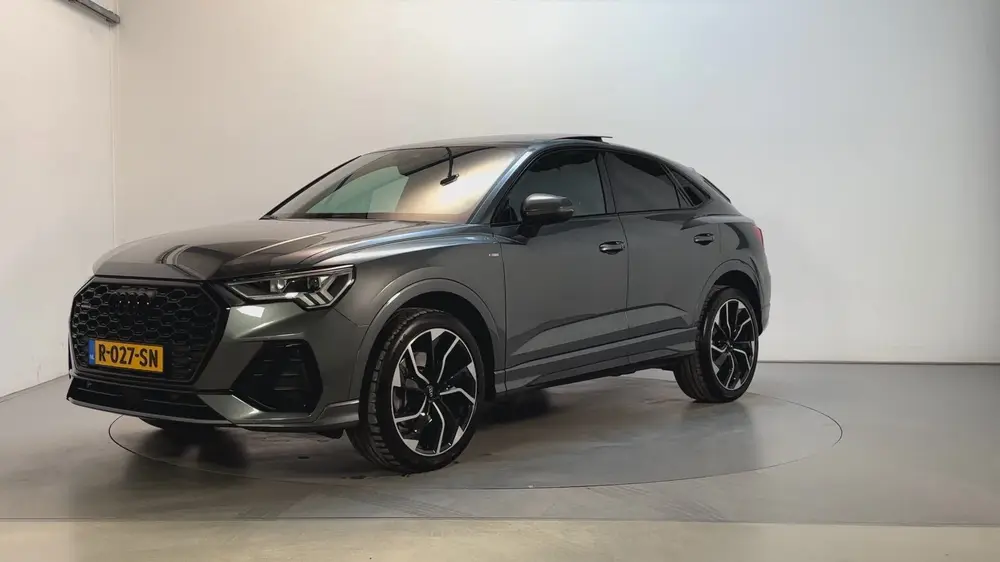 Audi Q3 40 TFSI Quattro S Edition Panoramadak Lede uit 2022, foto 8