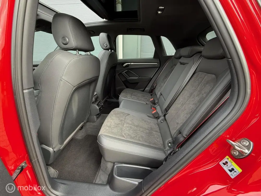 Audi RS Q3 2.5 TFSI BTW-auto uit 2021, foto 12