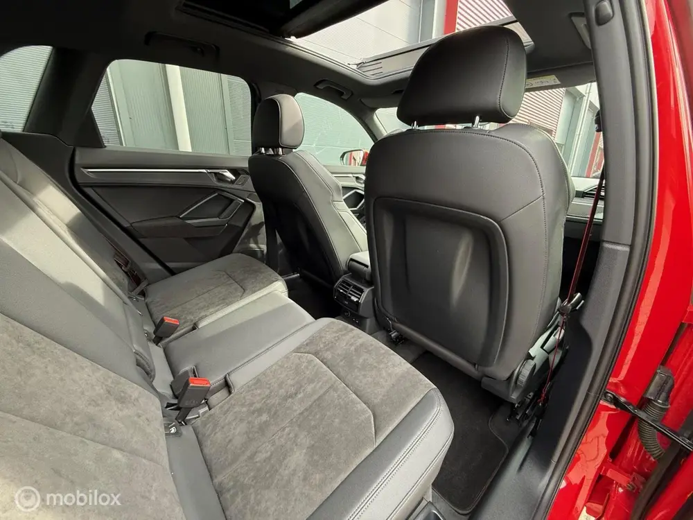 Audi RS Q3 2.5 TFSI BTW-auto uit 2021, foto 6