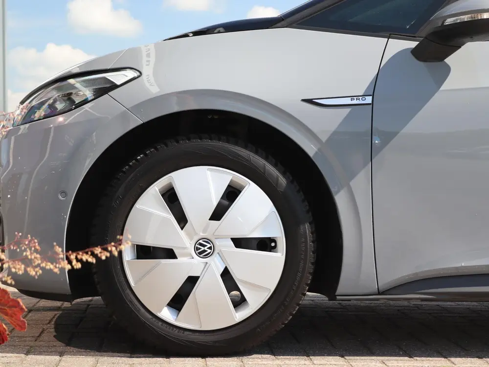 Volkswagen ID.3 Pro 58 kWh 204 pk | SOH 96% | Navigatie via uit 2023, foto 2
