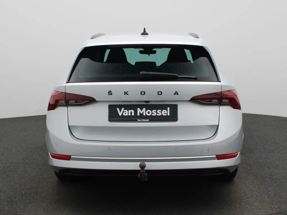 Skoda Octavia 2.0 CRTDI 110kW DSG7 Clever uit 2023, foto 5