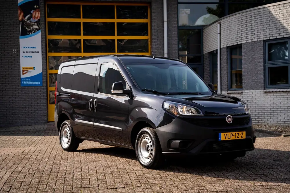 Fiat Doblo Doblò Cargo 1.6 MJ L1H1 S Basis uit 2021, foto 9