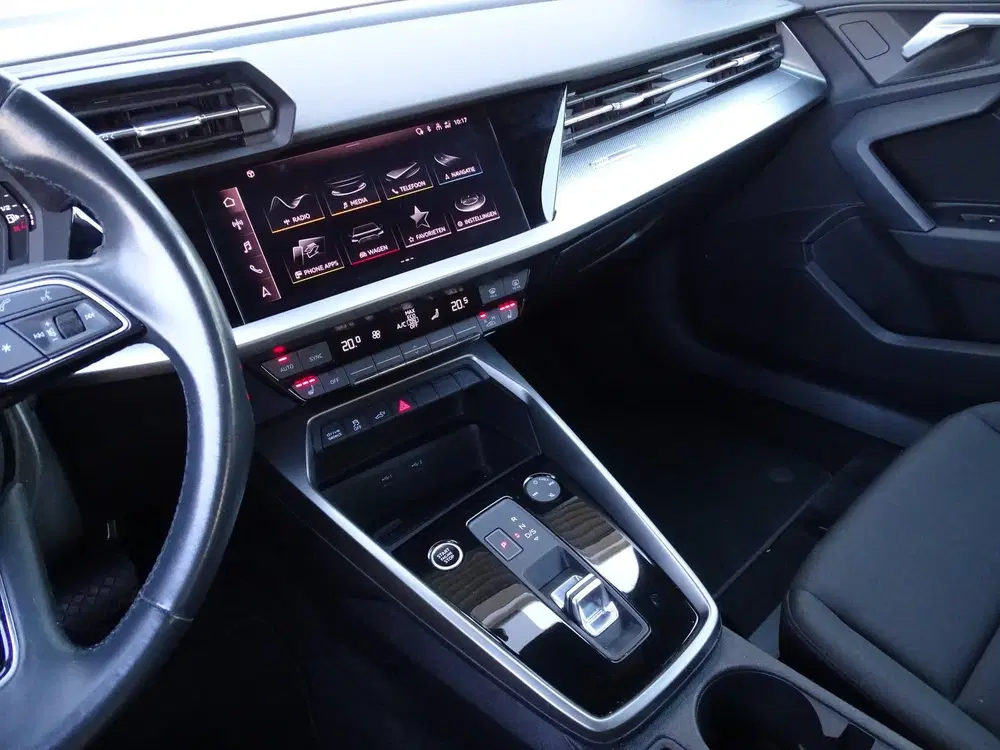 Audi A3 40 TFSI e Advanced edition uit 2021, foto 10