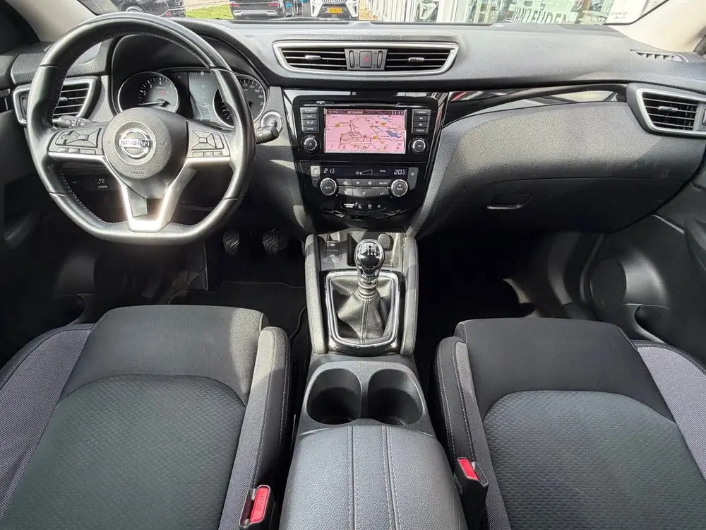 Nissan Qashqai 1.3 DIG-T 140pk N-Connecta | Panoramadak | Na uit 2019, foto 19