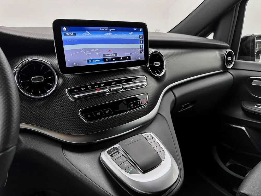 Mercedes-Benz V-Klasse 250d 4-MATIC Extra-Lang AMG 6-persoon uit 2024, foto 6
