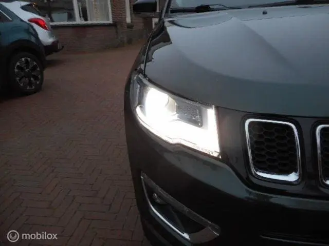Jeep Compass 1.3T 150 DDCT Limited AUTOMAAT uit 2020, foto 18