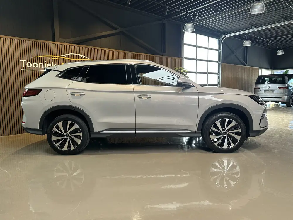 BYD Seal U BOOST PHEV uit 2025, foto 2