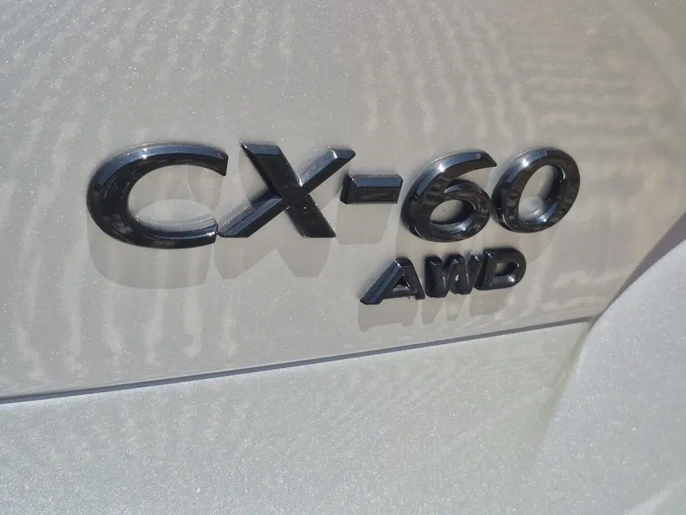 Mazda CX-60 2.5 e-SkyActiv PHEV Homura 327 uit 2023, foto 10