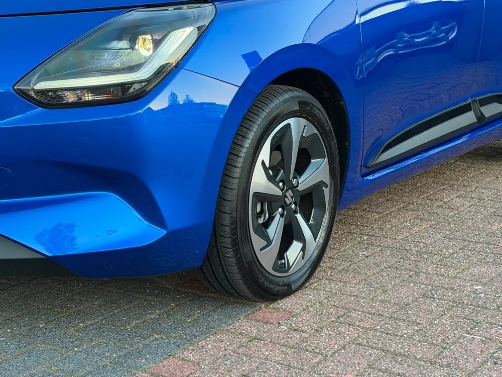 Suzuki Swift 1.2 Style Smart Hybrid AUT uit 2025, foto 4