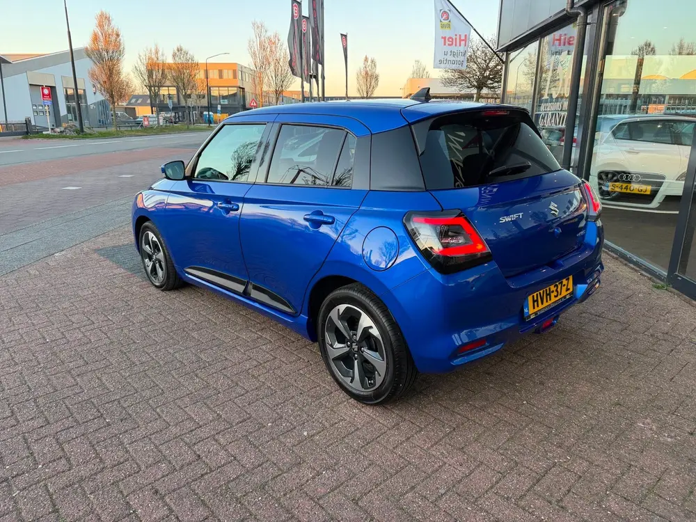 Suzuki Swift 1.2 Style Smart Hybrid AUT uit 2025, foto 7