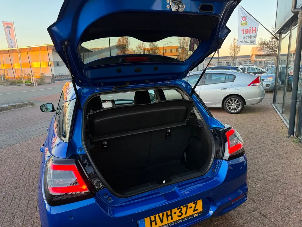 Suzuki Swift 1.2 Style Smart Hybrid AUT uit 2025, foto 9