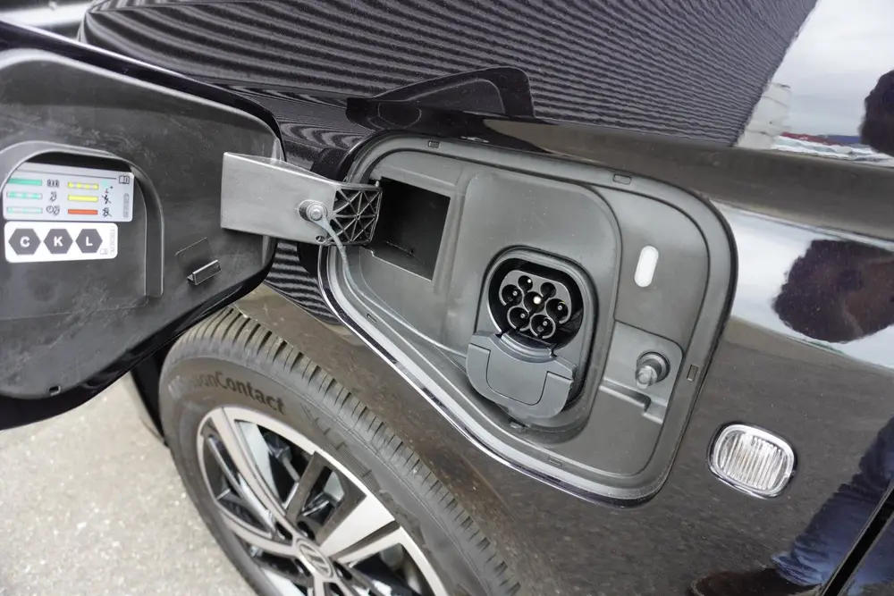 Volkswagen Caddy Maxi L2 150pk Plug-in Hybride Style Trekhaa uit 2026, foto 10