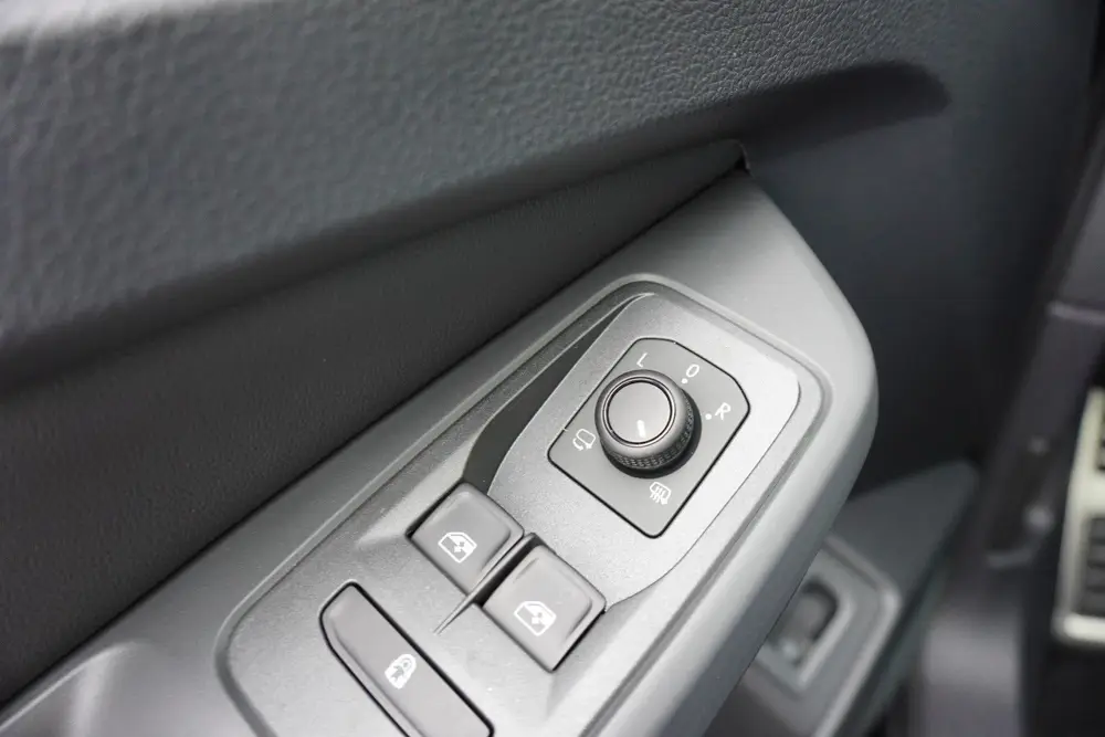Volkswagen Caddy Maxi L2 150pk Plug-in Hybride Style Trekhaa uit 2026, foto 15