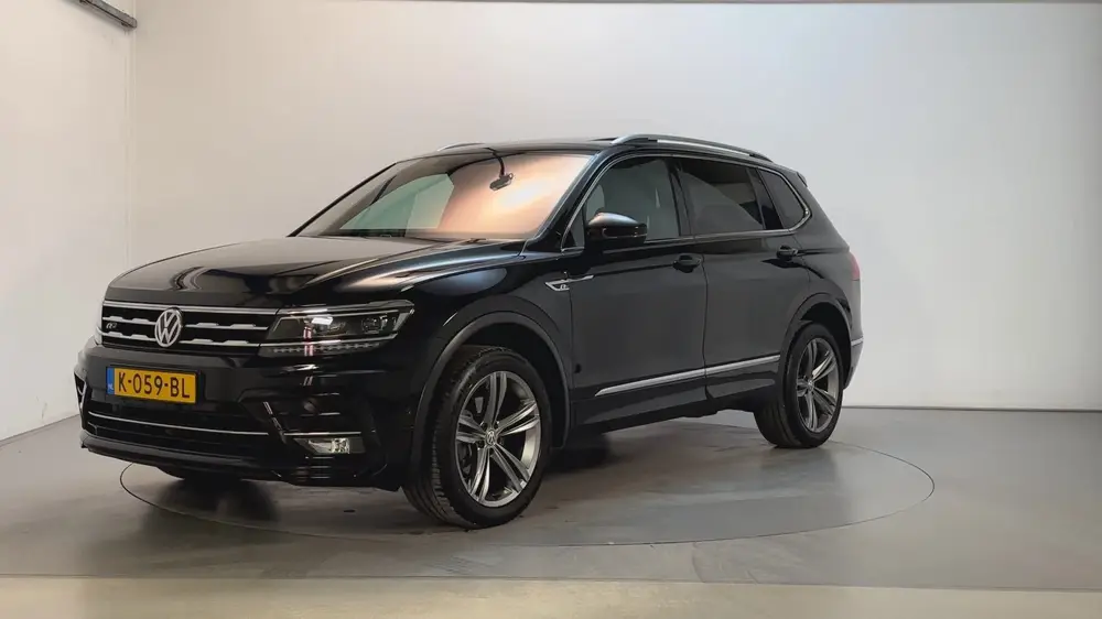 Volkswagen Tiguan Allspace 1.5 TSI Highline Business R Panor uit 2020, foto 6
