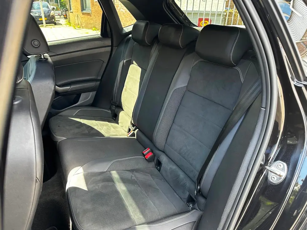 Volkswagen Polo 2.0 TSI GTI uit 2023, foto 11