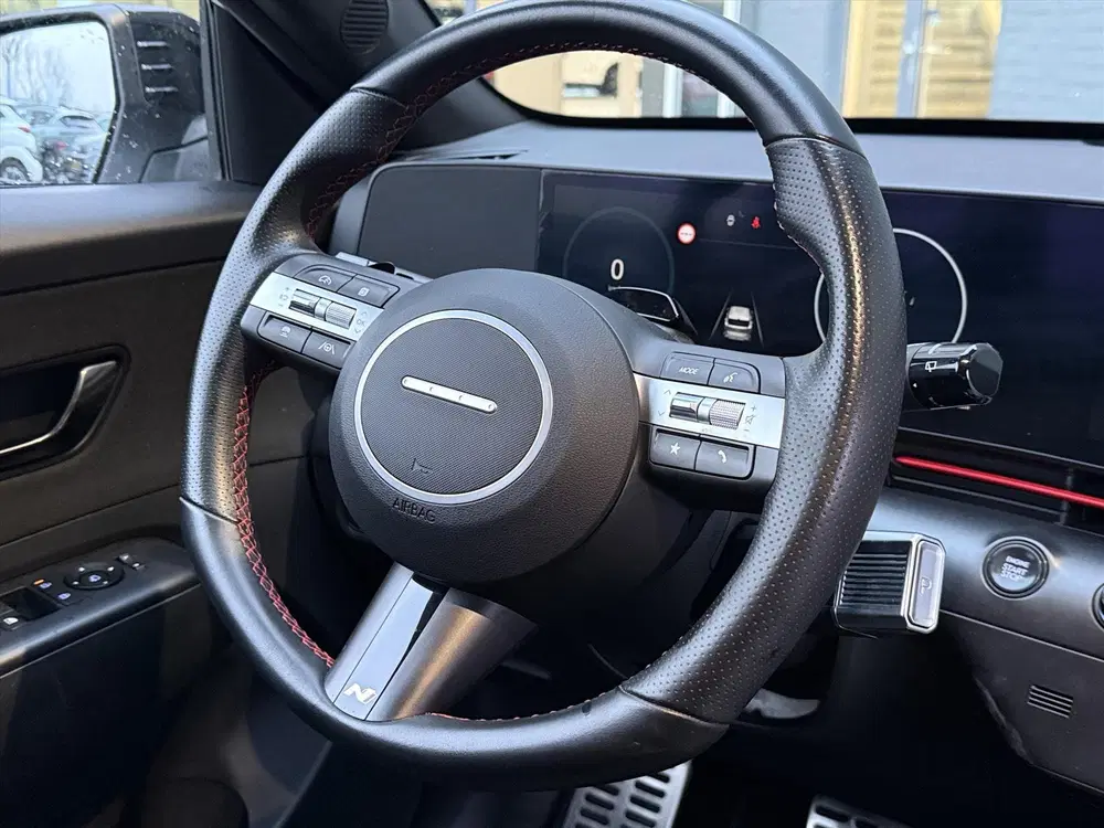 Hyundai KONA 1.6 GDI HEV 141pk DCT N-Line Edition uit 2023, foto 17