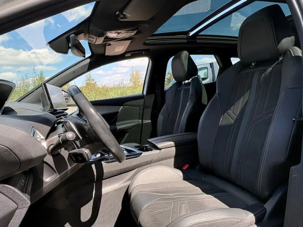 Peugeot 3008 1.2 PURETECH 130PK AUT. GT LED PANO-DAK NA uit 2021, foto 5