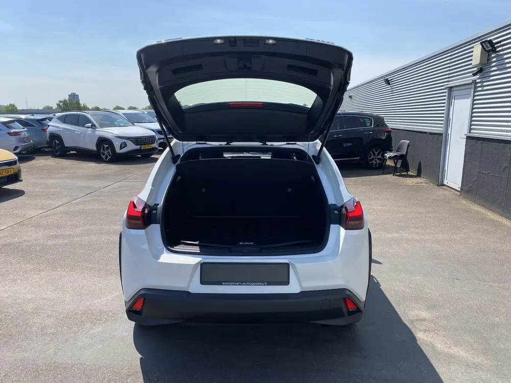 Lexus UX 250h Comfort Business Apple Carplay en/of Android a uit 2022, foto 13