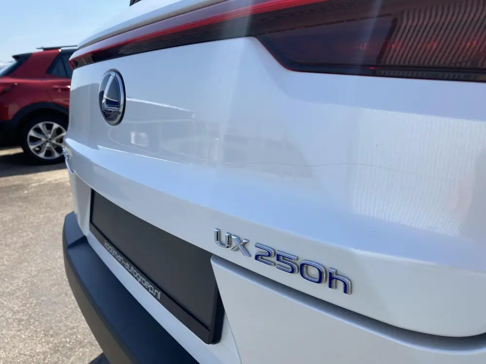 Lexus UX 250h Comfort Business Apple Carplay en/of Android a uit 2022, foto 16