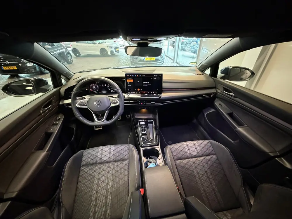 Volkswagen Golf Variant 1.5 eTSI AUTOMAAT | R-LINE | 150 PK uit 2025, foto 12
