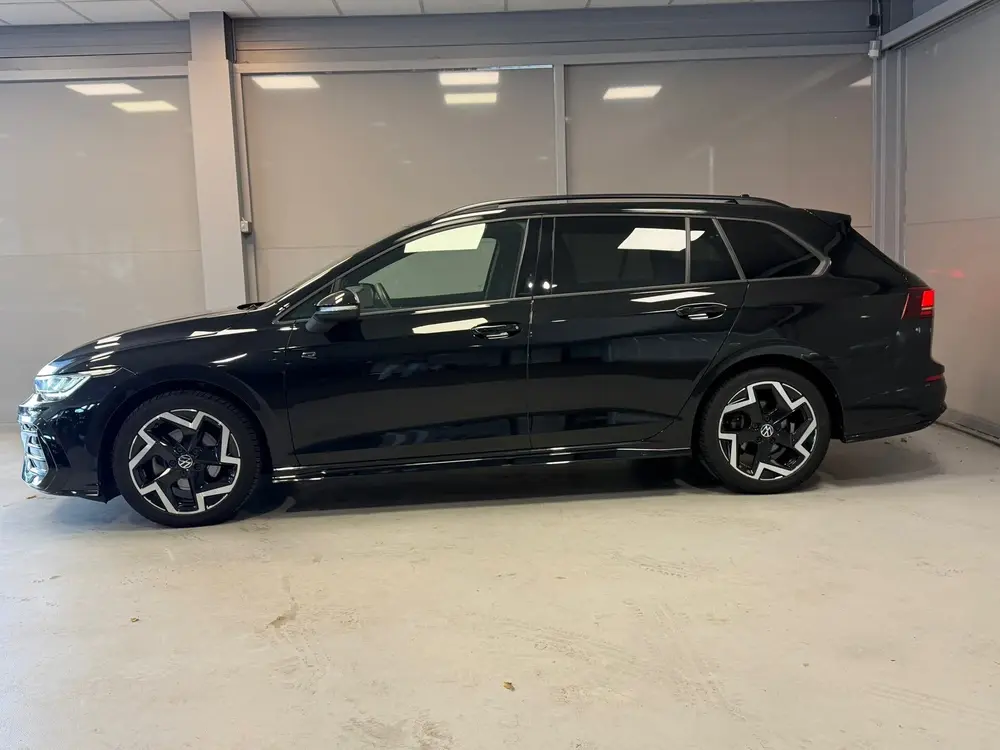 Volkswagen Golf Variant 1.5 eTSI AUTOMAAT | R-LINE | 150 PK uit 2025, foto 2