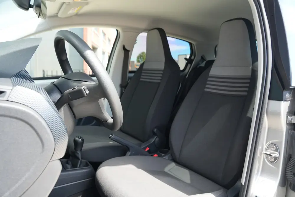Volkswagen Up! 1.0 - Cruise - Camera - PDC - Bluetooth - DAB uit 2022, foto 4