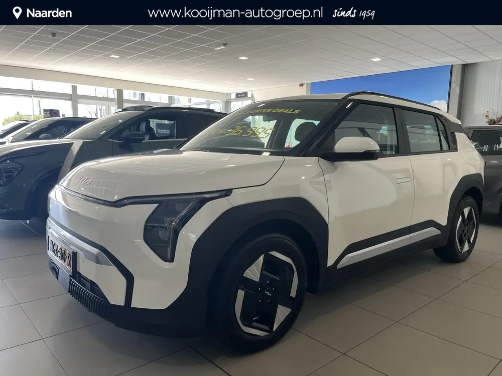 Kia EV3 Air 58.3 kWh DIRECT RIJDEN DEMO VOORDEEL 1 uit 2025
