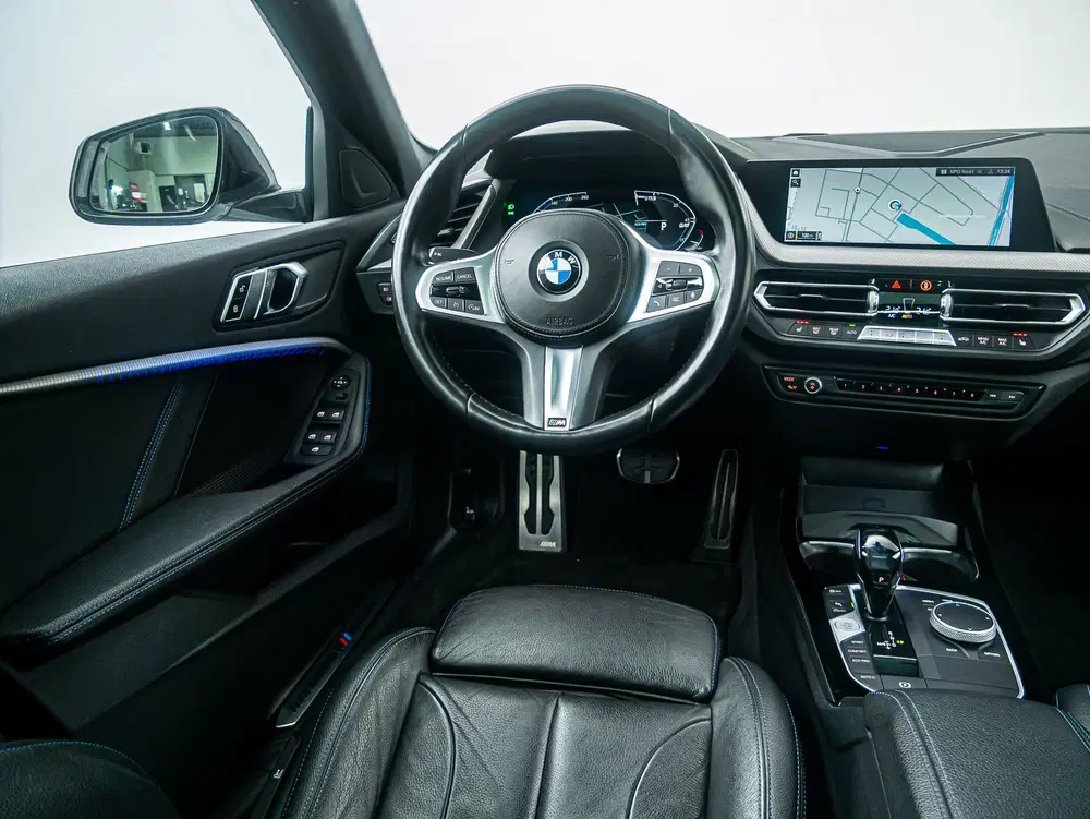 BMW 1-serie 118i High Executive Edition M-Sport Automa uit 2020, foto 19