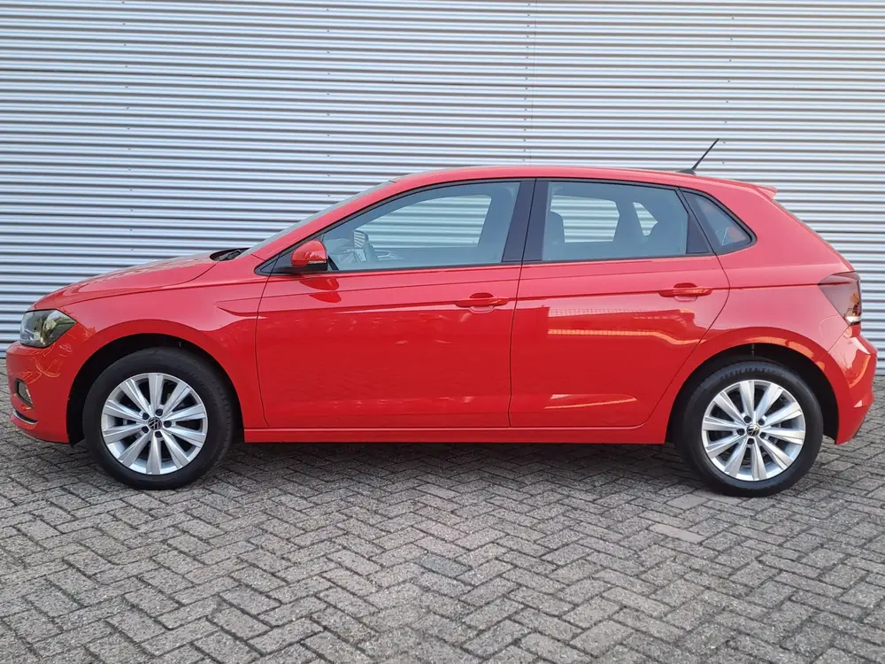 Volkswagen Polo 1.0 TSI Highline ECC | LM Velgen | Bluetooth uit 2021, foto 2