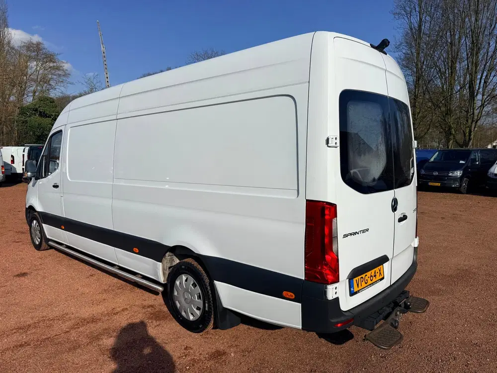 Mercedes-Benz Sprinter 317 CDI L3H2 Lichte Dakschade uit 2022, foto 3