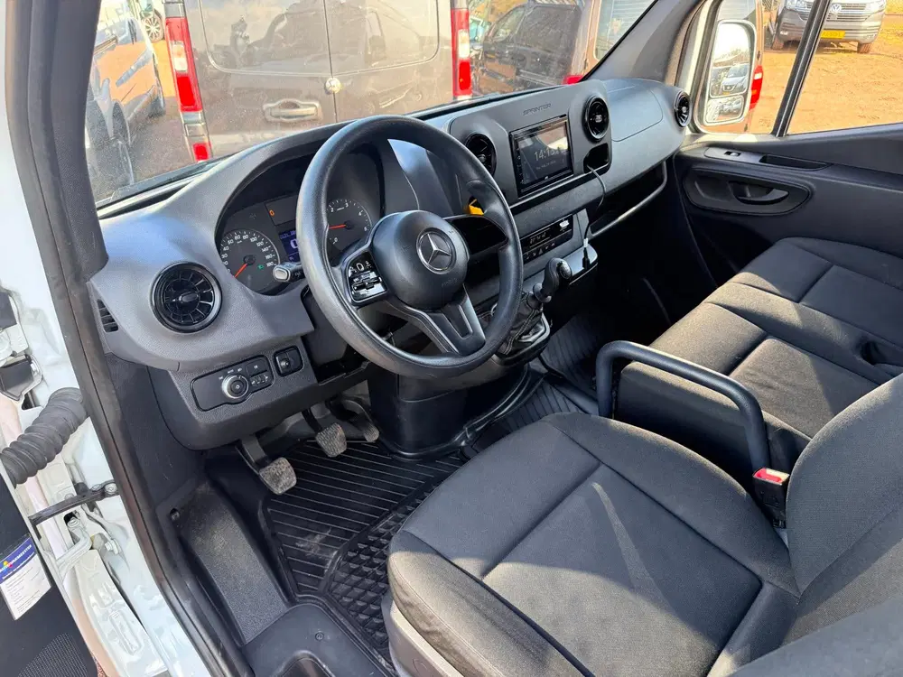 Mercedes-Benz Sprinter 317 CDI L3H2 Lichte Dakschade uit 2022, foto 6