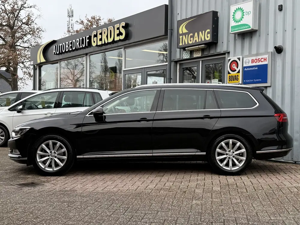 Volkswagen Passat Variant 1.5 TSI Highline Business R | VIRT uit 2019, foto 2