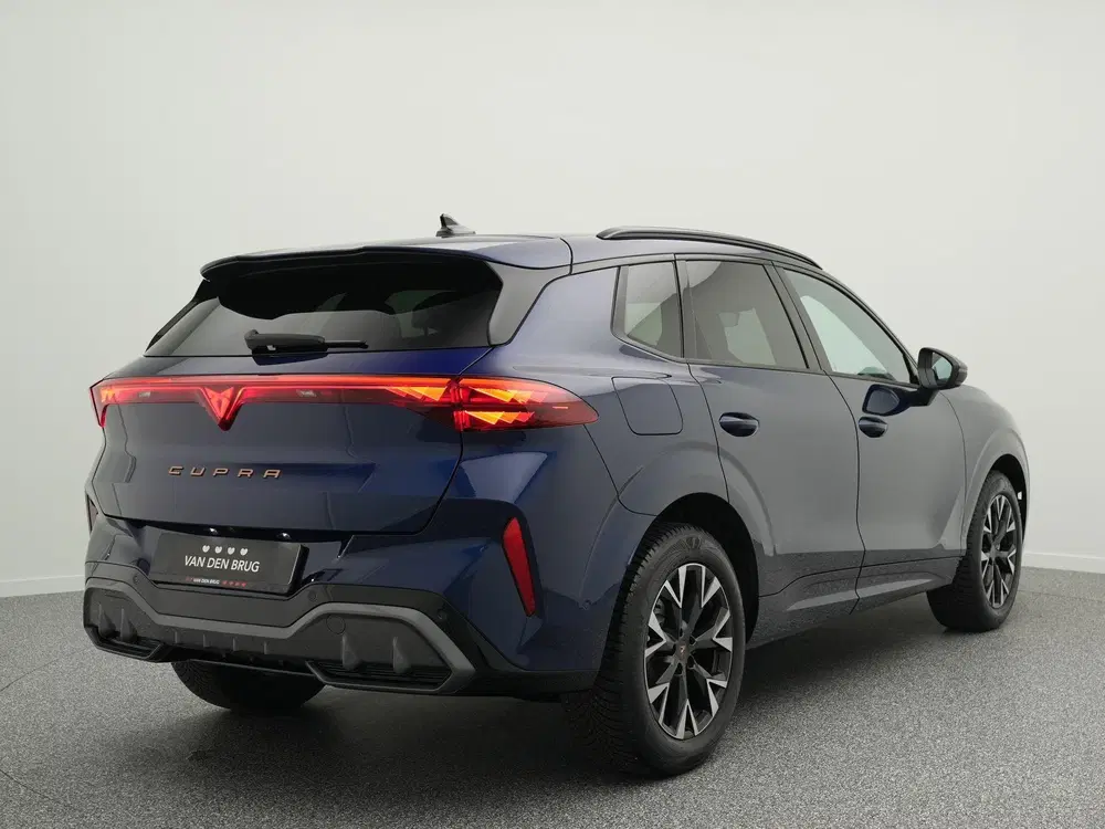 Cupra Terramar 1.5 TSI e-Hybrid 204pk Business uit 2025, foto 2