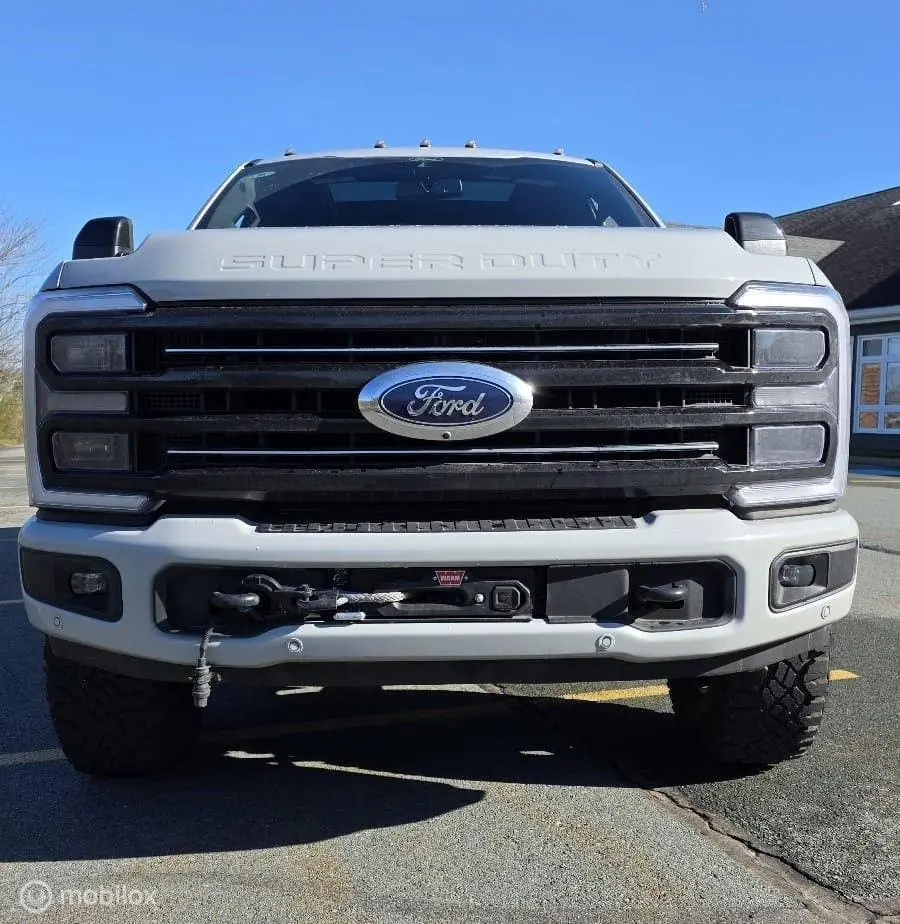 Ford F250 F250 6.7 V8 H.O. Powerstroke Platinum Tremor met Lier uit 2026, foto 5