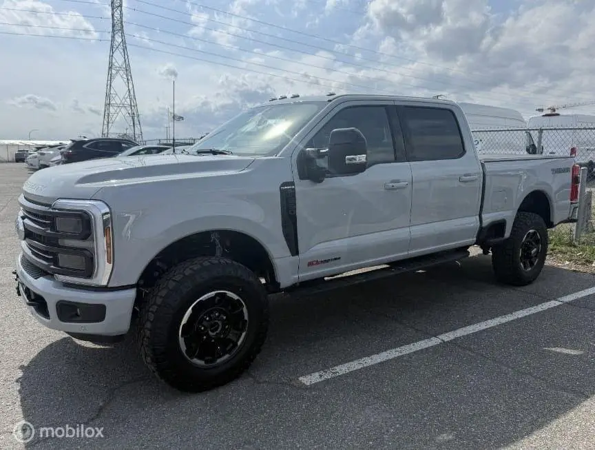 Ford F250 F250 6.7 V8 H.O. Powerstroke Platinum Tremor met Lier uit 2026, foto 8