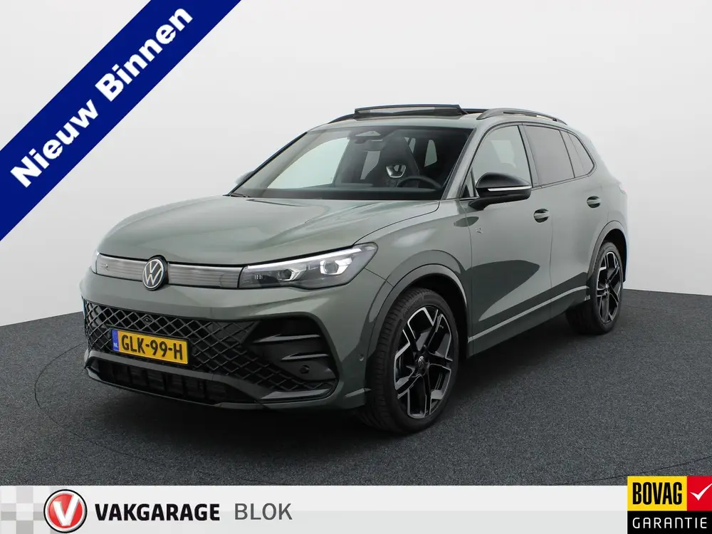 Volkswagen Tiguan 1.5 eTSI R-Line Business | Trekhaak wegkl. uit 2024