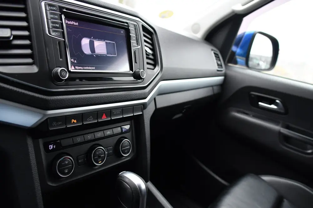 Volkswagen Amarok 3.0 V6 TDI 4Motion DC Highline Camera, Cru uit 2019, foto 20