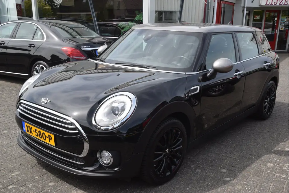 Mini Clubman Clubman 1.5 Cooper Business Edition Automa uit 2019, foto 3