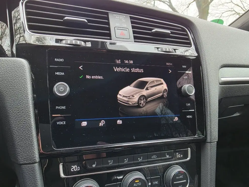 Volkswagen Golf 7.5 GTE 204pk DSG 2020 Blauw uit 2020, foto 16